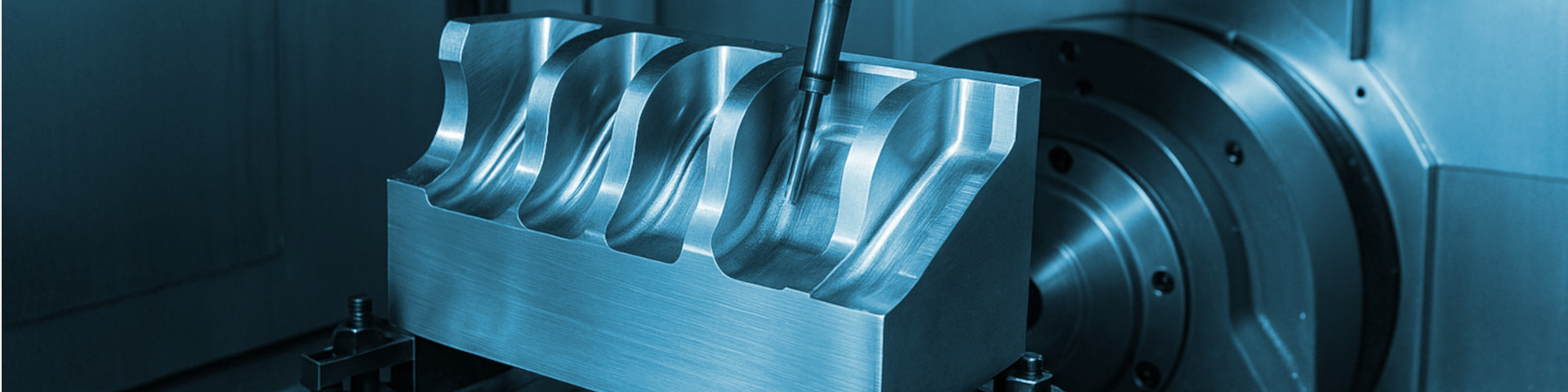 5-Achs-CNC-Bearbeitung-Schweiz